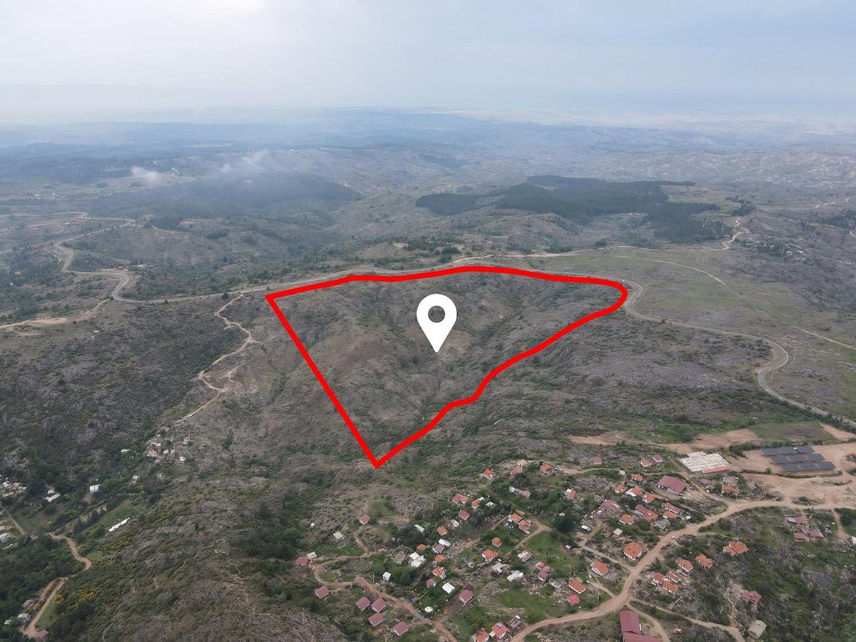 Fotografía de Cocheras correspondiente a Campo en Barrio Calamuchita, La Cumbrecita.