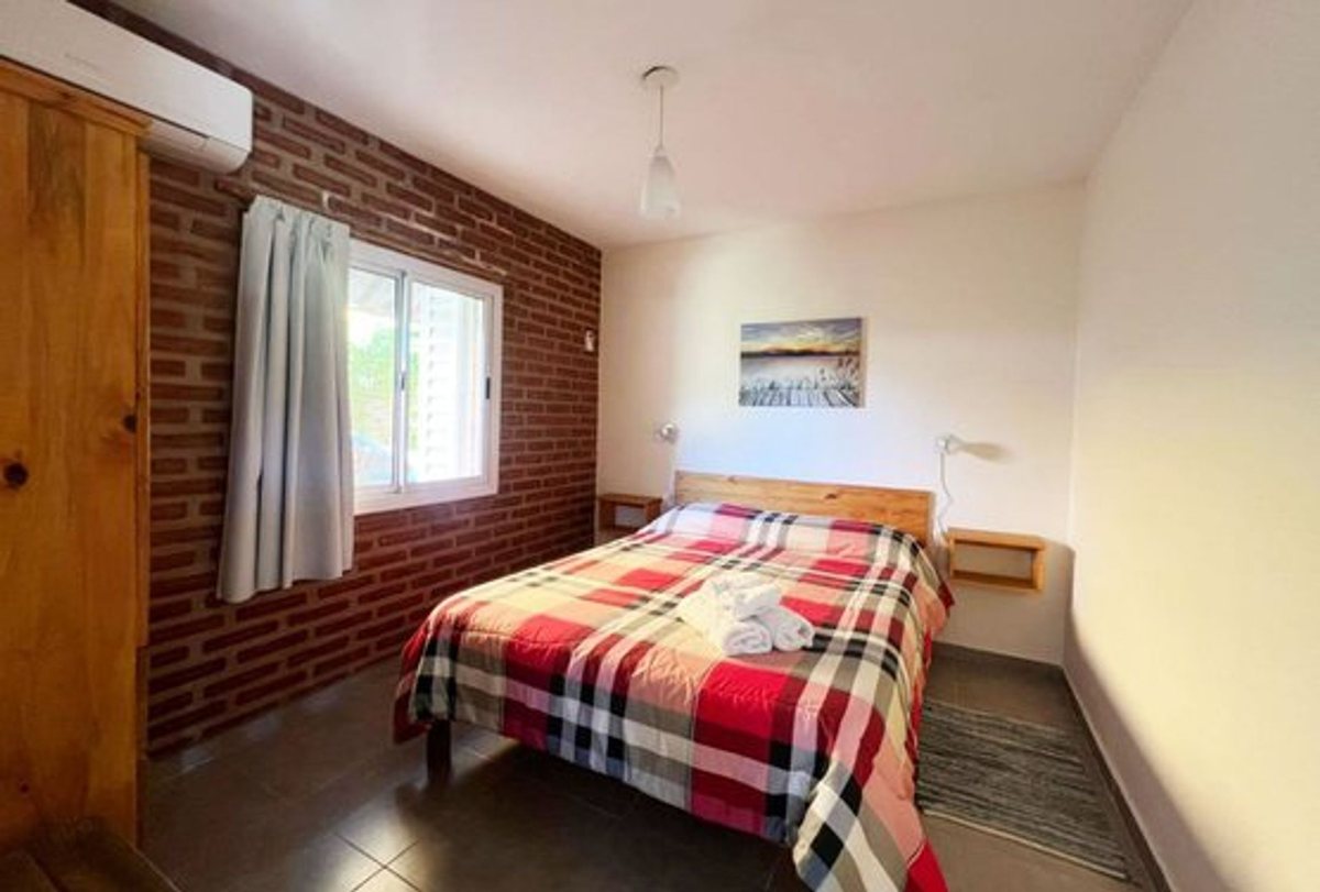 Fotografía de Habitaciones y Baños correspondiente a Casa en Barrio Los Reartes, Los Reartes.