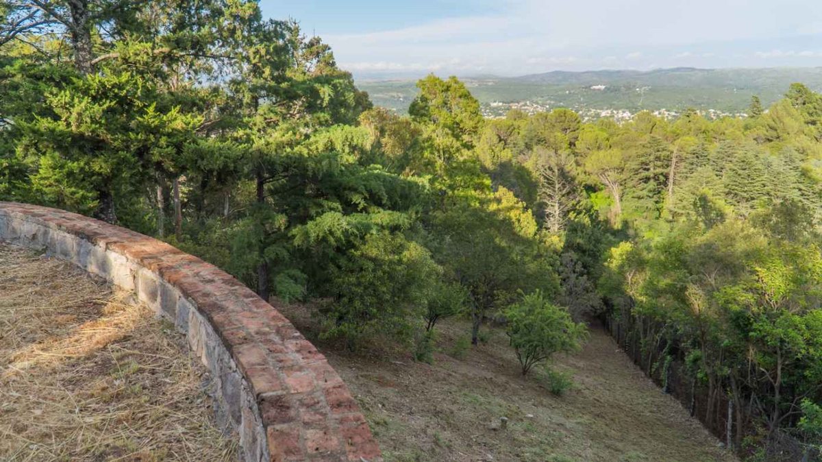 Fotografía de Patios y Exteriores correspondiente a Casa en Barrio Punilla, La Falda.