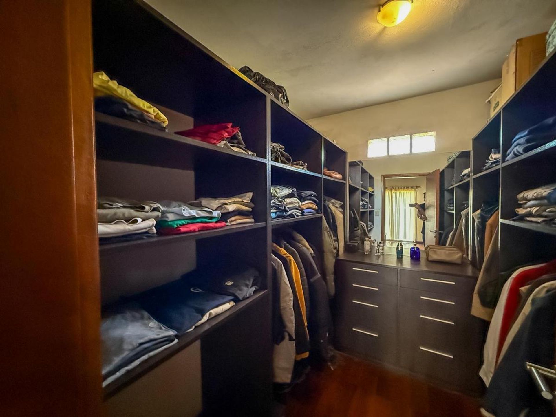 Fotografía de Habitaciones y Baños correspondiente a Casa en Barrio Mendiolaza, La Serena.