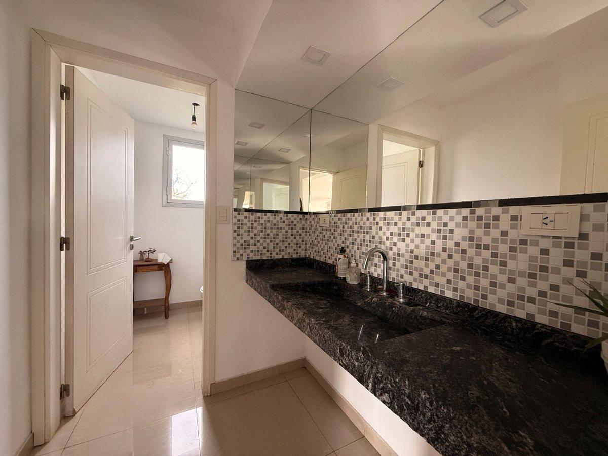 Fotografía de Habitaciones y Baños correspondiente a Casa en Barrio Terrazas de Villa Allende, Terrazas de Villa Allende.