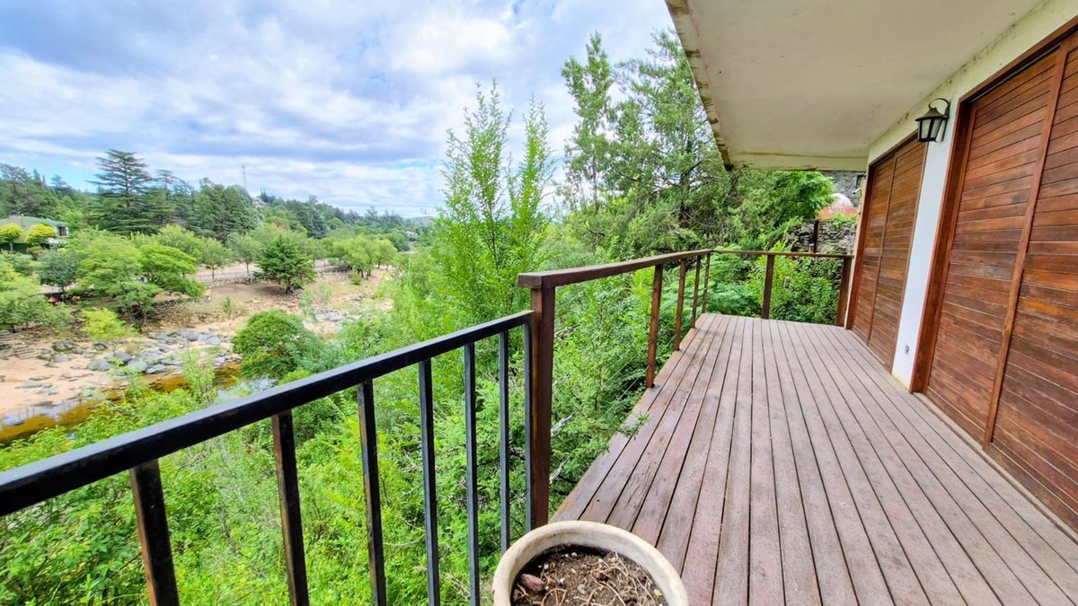 Fotografía de Patios y Exteriores correspondiente a Casa en Barrio Villa Rio Icho Cruz, Villa Rio Icho Cruz.