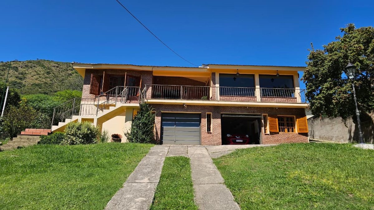 04 - Fotografía de Patios y Exteriores correspondiente a Casa en Barrio Villa Carlos Paz, Villa Carlos Paz.