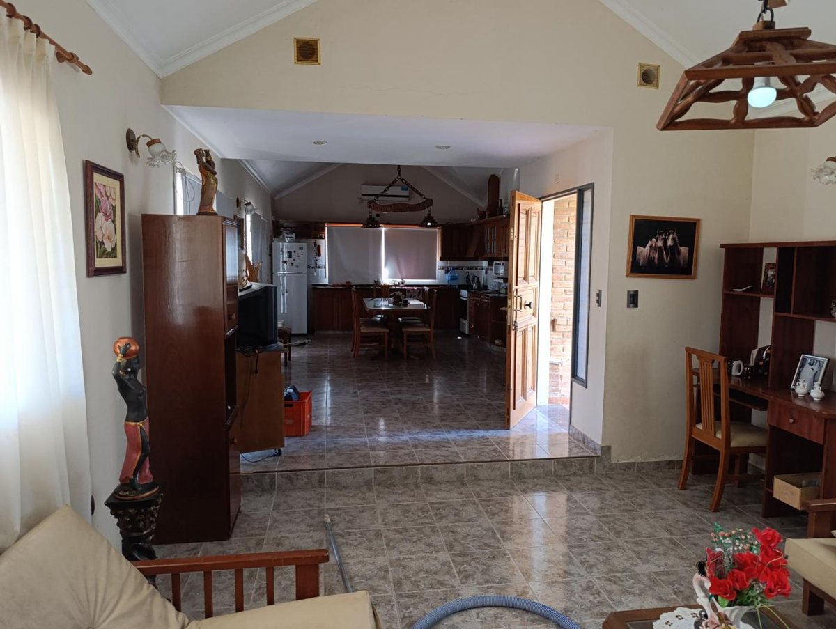 Fotografía de Espacios Sociales correspondiente a Casa en Barrio Villa Carlos Paz, Villa Lago Azul.