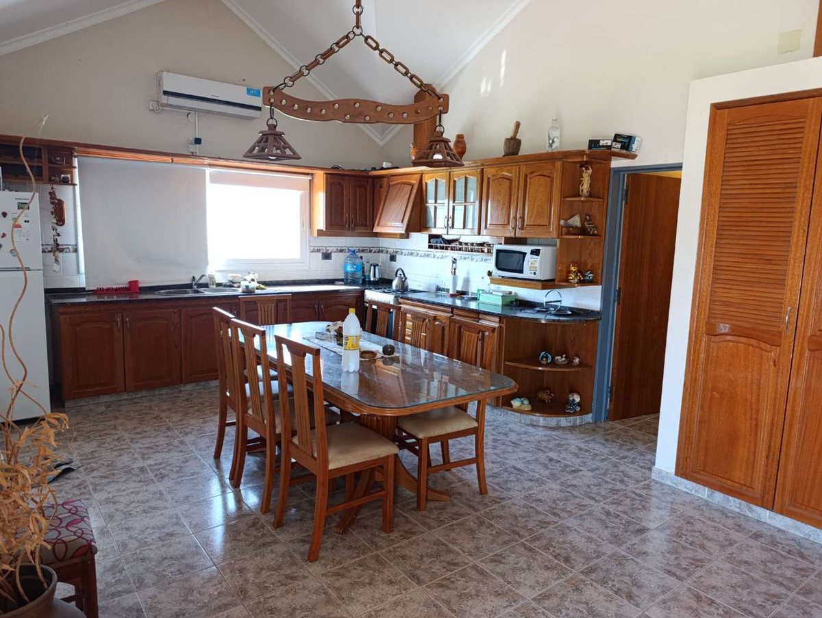 Fotografía de Espacios Sociales correspondiente a Casa en Barrio Villa Carlos Paz, Villa Lago Azul.