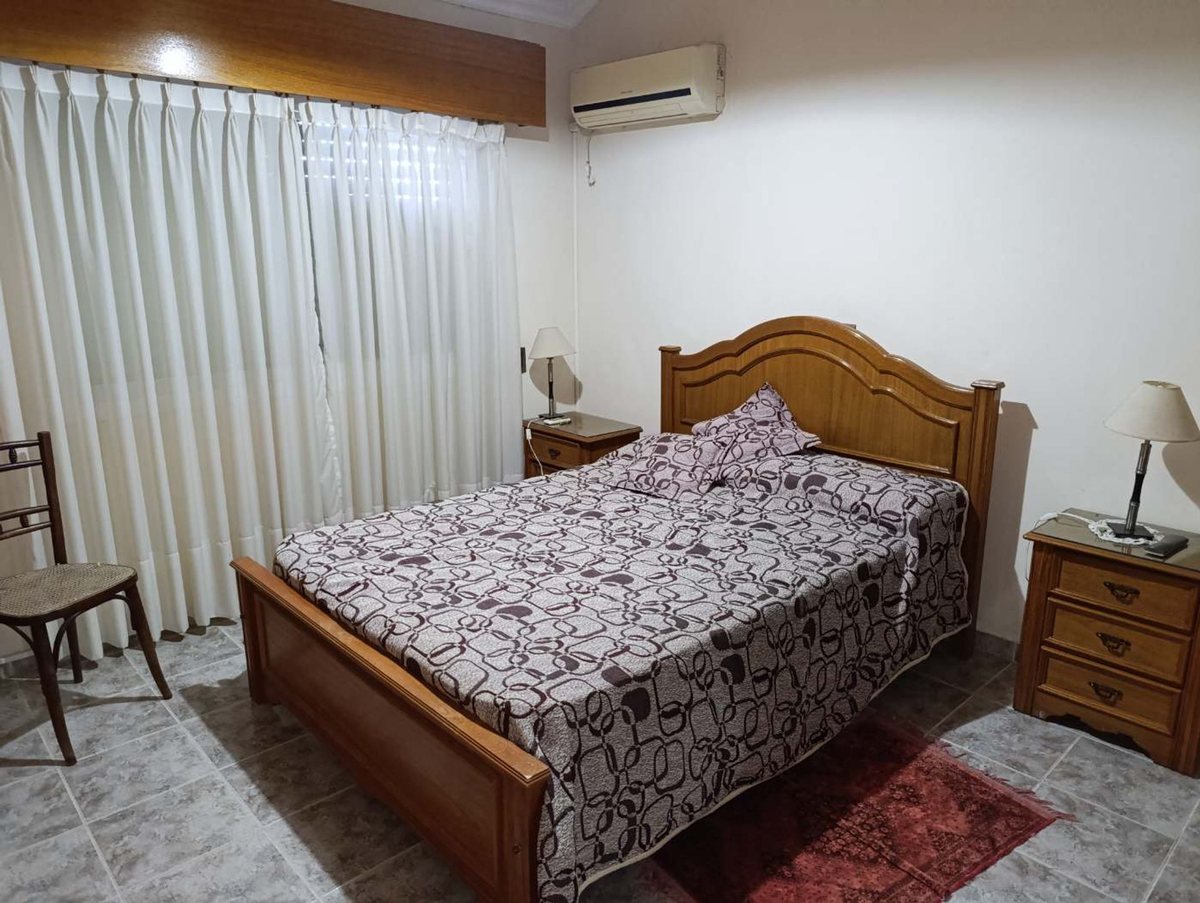 Fotografía de Habitaciones y Baños correspondiente a Casa en Barrio Villa Carlos Paz, Villa Lago Azul.
