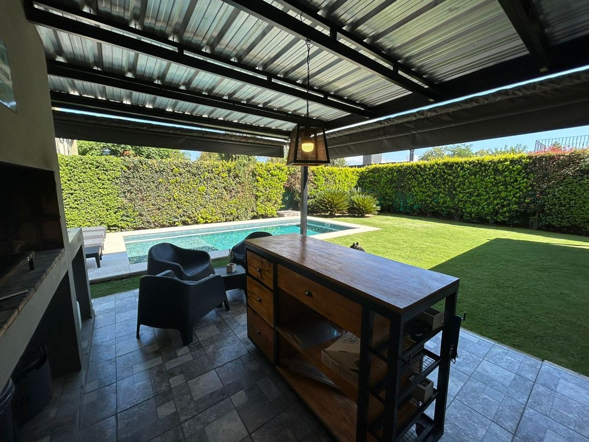 Fotografía de Patios y Exteriores correspondiente a Casa en Barrio Villa Allende, Villa Allende.