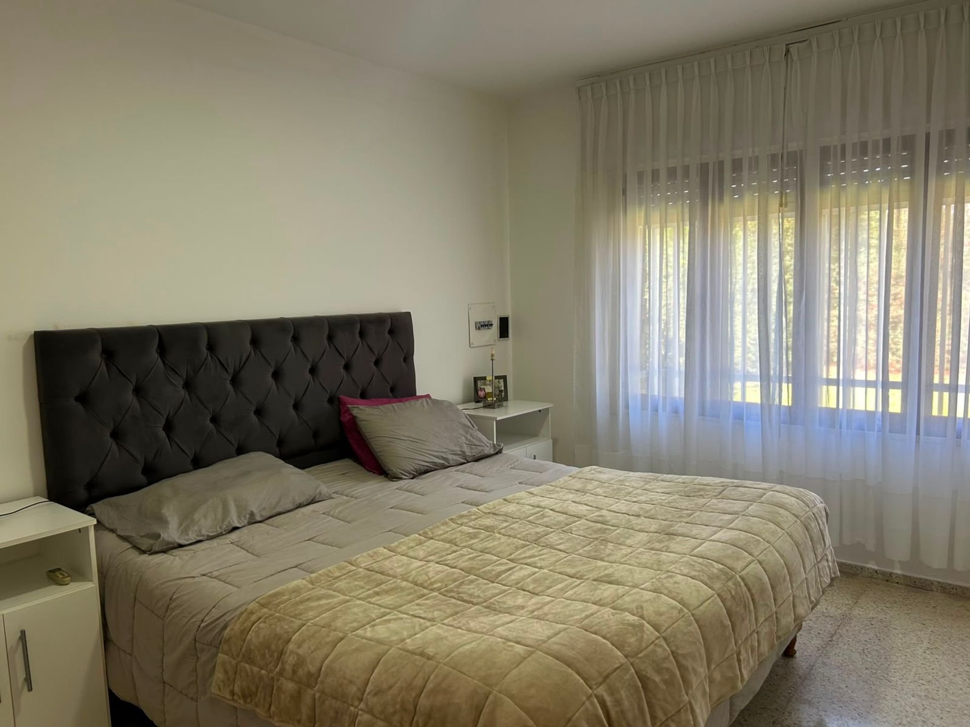 Fotografía de Habitaciones y Baños correspondiente a Casa en Barrio Capital, Cordoba.