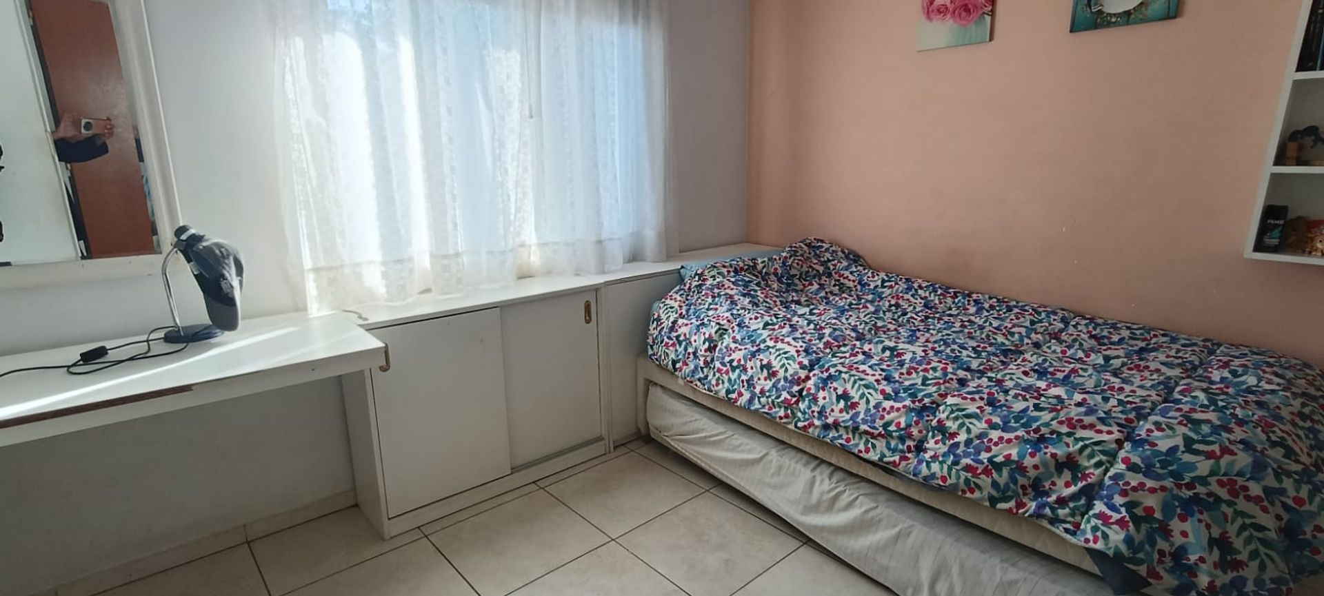 Fotografía de Habitaciones y Baños correspondiente a Casa en Barrio Cordoba, Tejas del Sur II.