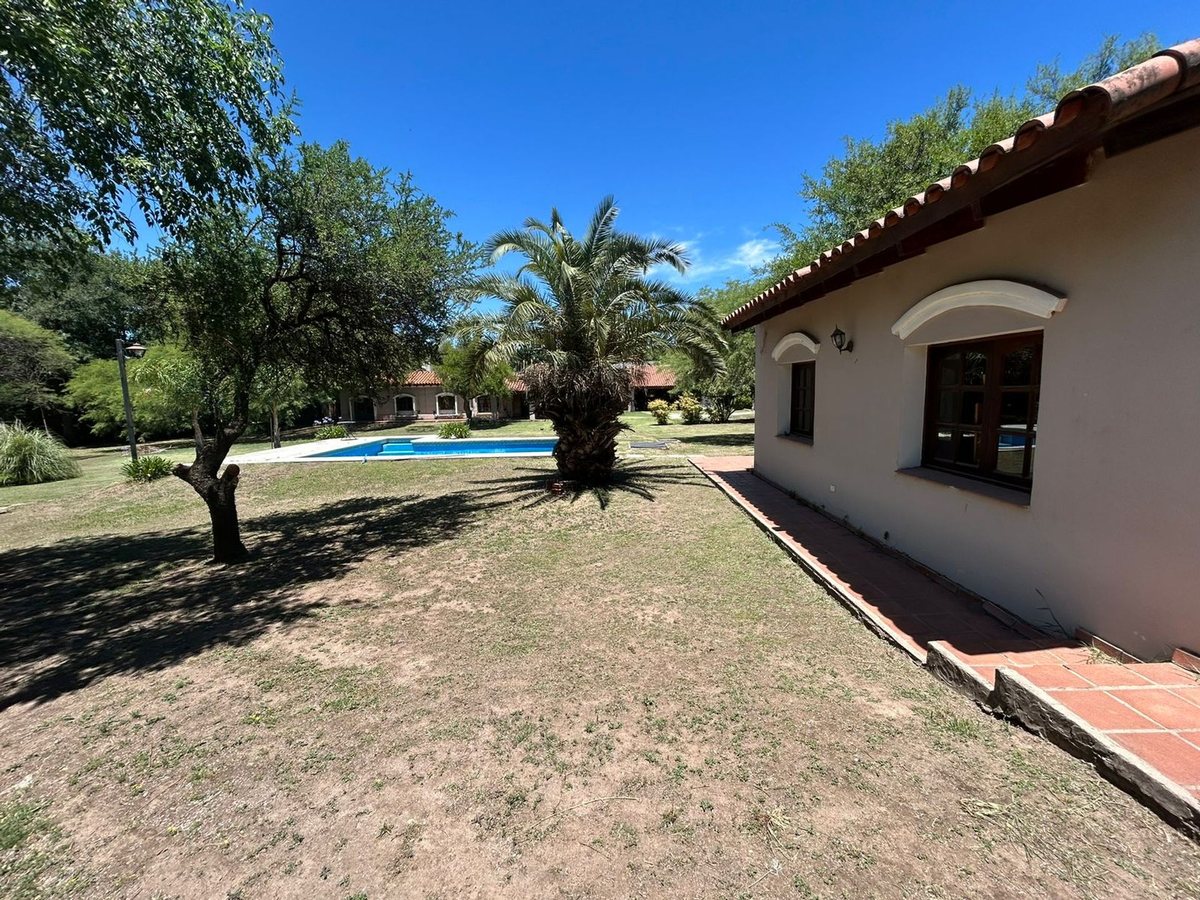 Fotografía de Patios y Exteriores correspondiente a Casa en Barrio Villa Allende, Villa Allende.