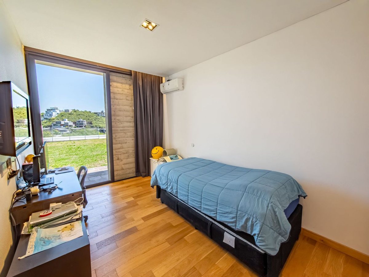 Fotografía de Habitaciones y Baños correspondiente a Casa en Barrio La Calera, La Cuesta.