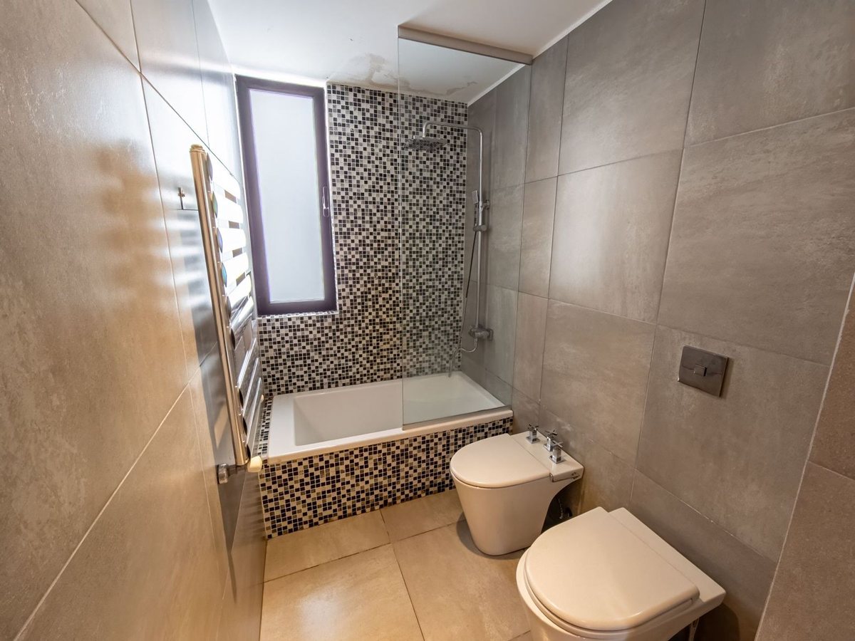 Fotografía de Habitaciones y Baños correspondiente a Casa en Barrio La Calera, La Cuesta.