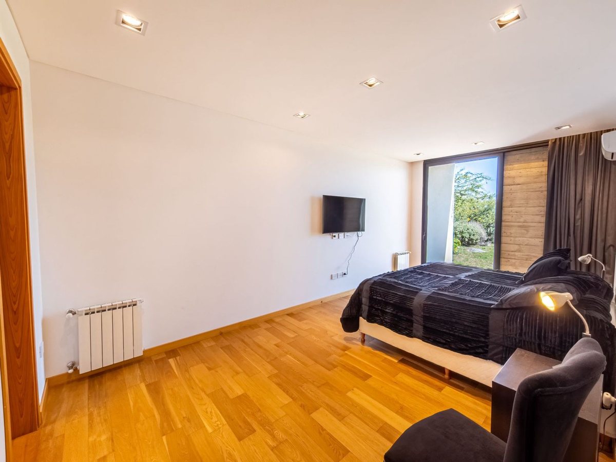 Fotografía de Habitaciones y Baños correspondiente a Casa en Barrio La Calera, La Cuesta.
