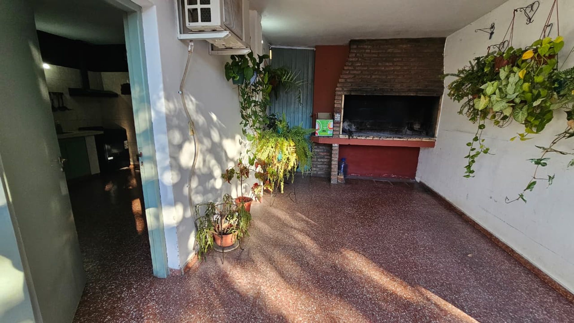Fotografía de Patios y Exteriores correspondiente a Casa en Barrio Villa Carlos Paz, Villa Carlos Paz.