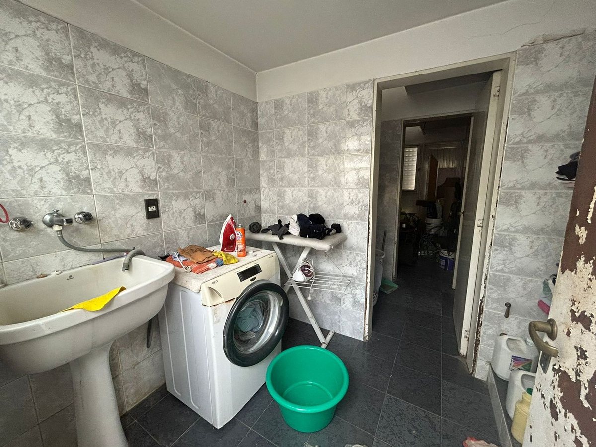 Fotografía de Habitaciones y Baños correspondiente a Casa en Barrio Cordoba, Alto Verde.