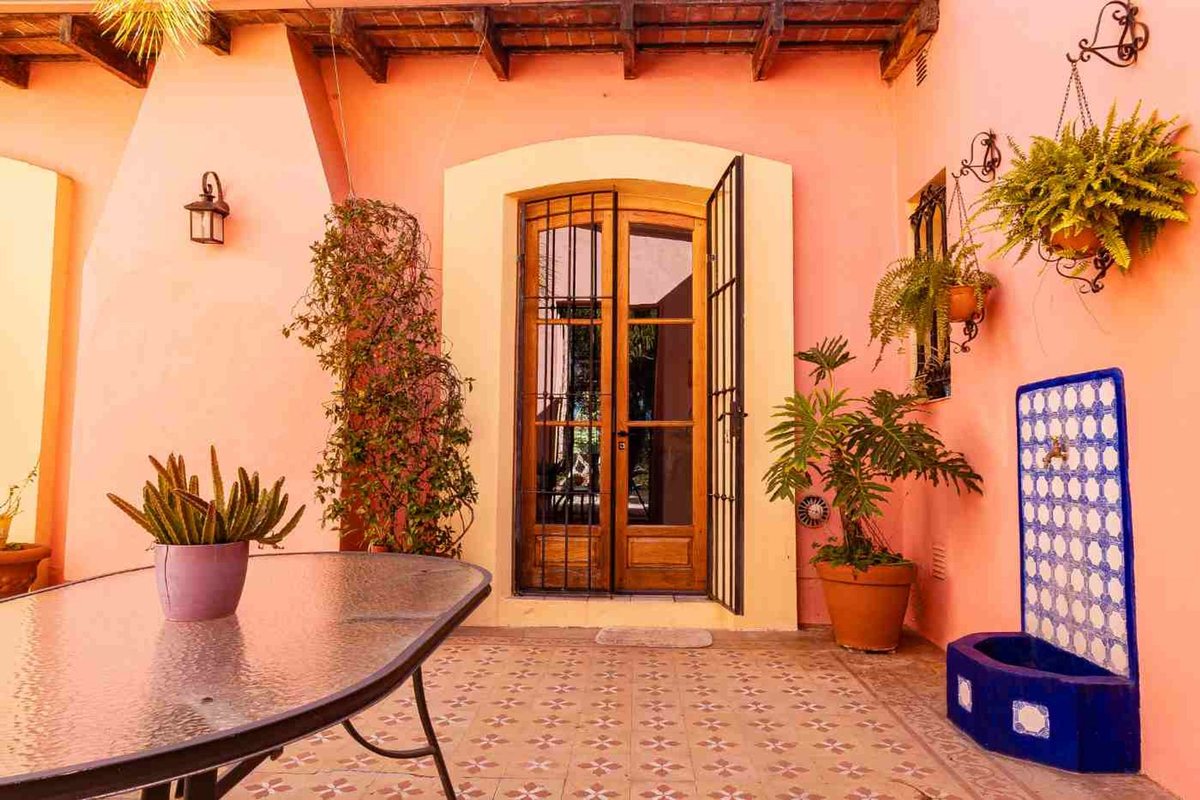 04 - Fotografía de Patios y Exteriores correspondiente a Casa en Barrio Barrio La Cruz, Barrio La Cruz.