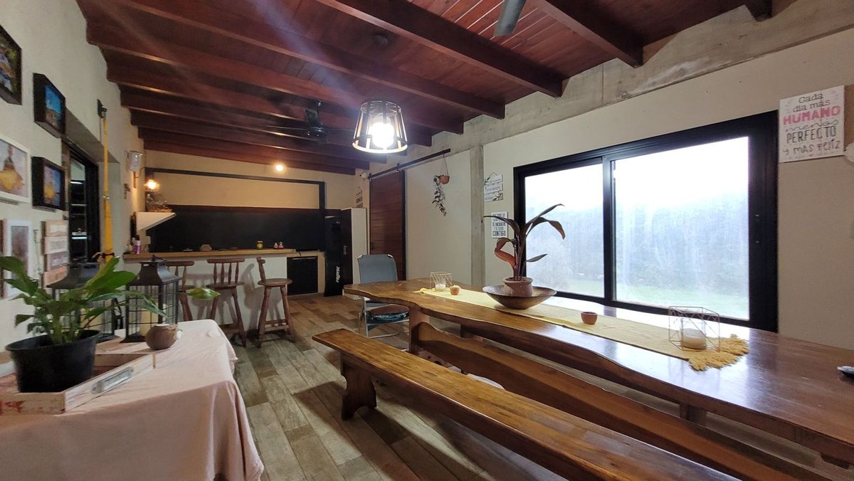 Fotografía de Espacios Sociales correspondiente a Casa en Barrio Colon, Villa Allende.