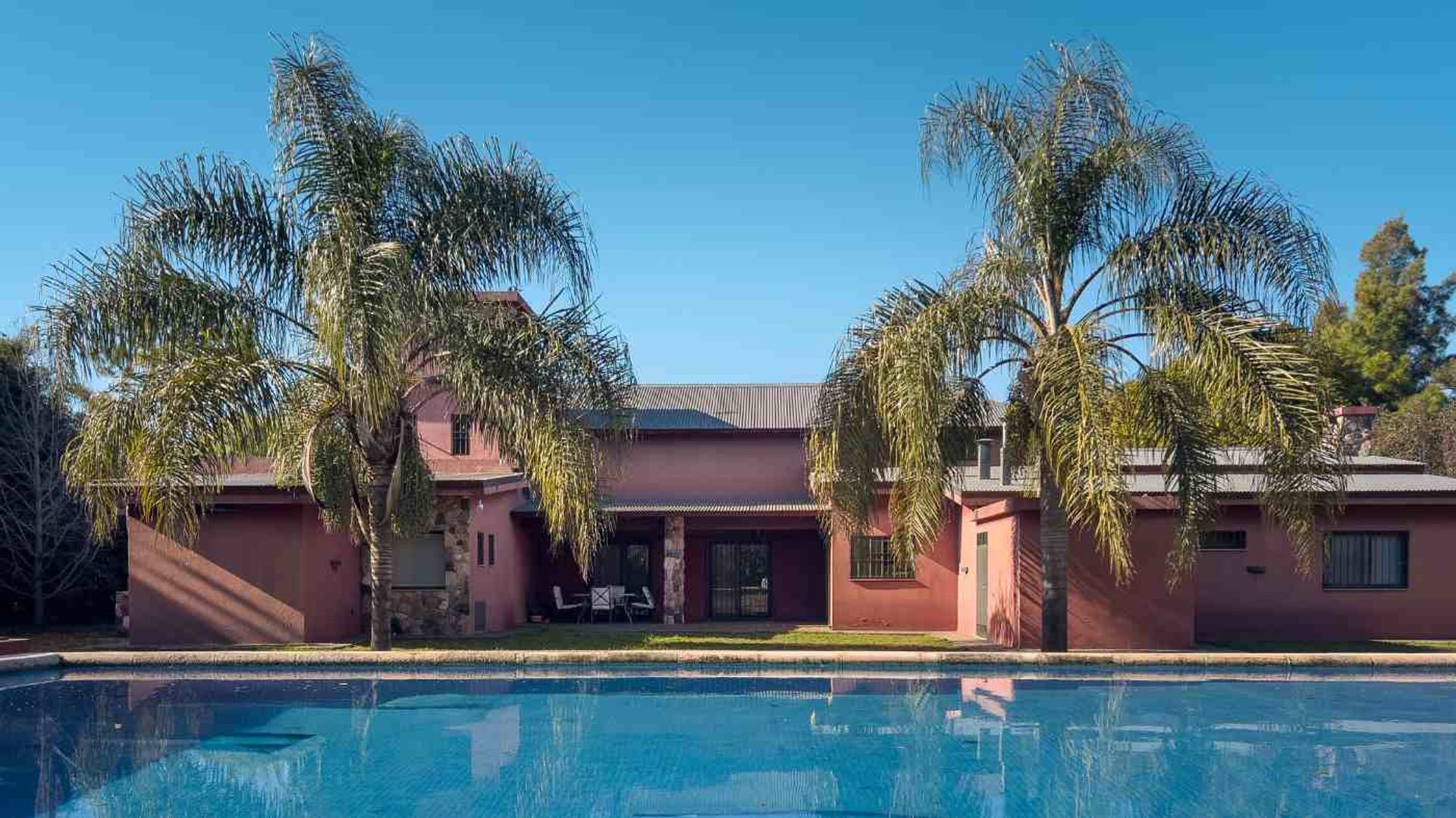 04 - Fotografía de Patios y Exteriores correspondiente a Casa en Barrio Villa Allende, Villa Allende Golf.