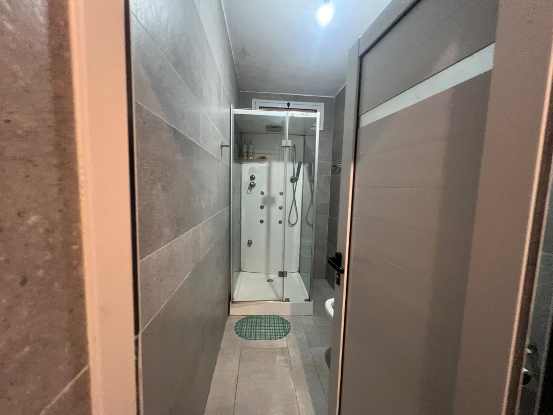 Fotografía de Habitaciones y Baños correspondiente a Casa en Barrio Cordoba, El Pueblito.
