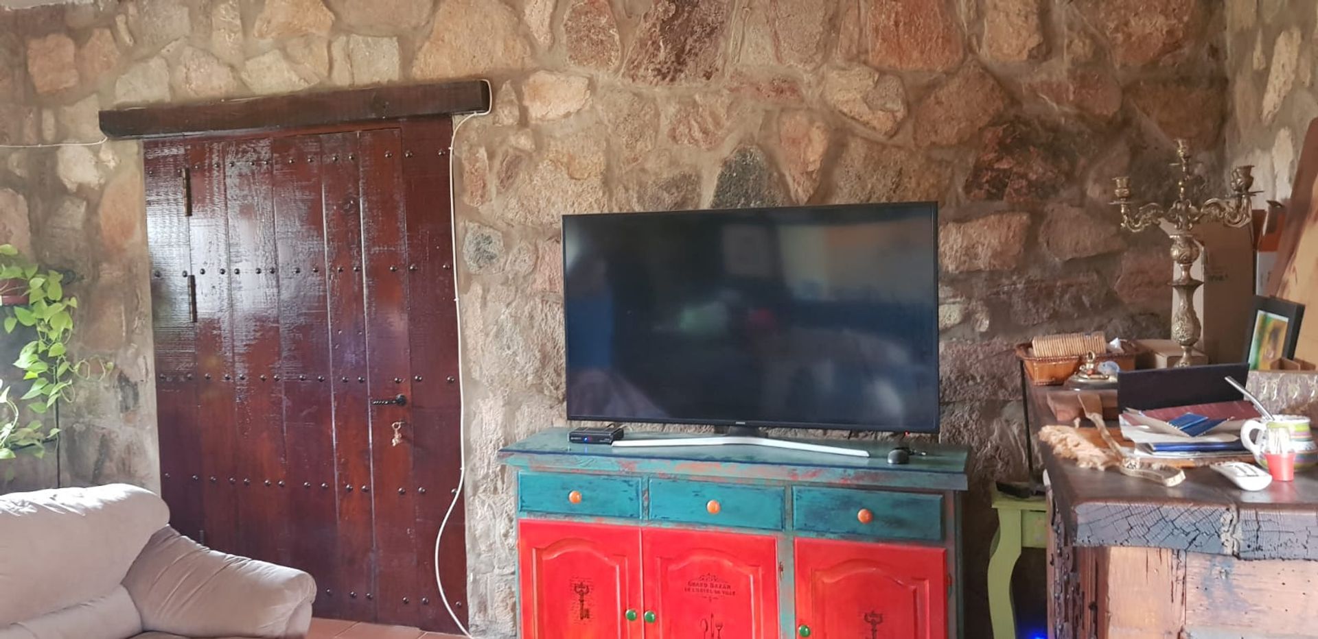Fotografía de Espacios Sociales correspondiente a Casa en Barrio Colon, La Granja.