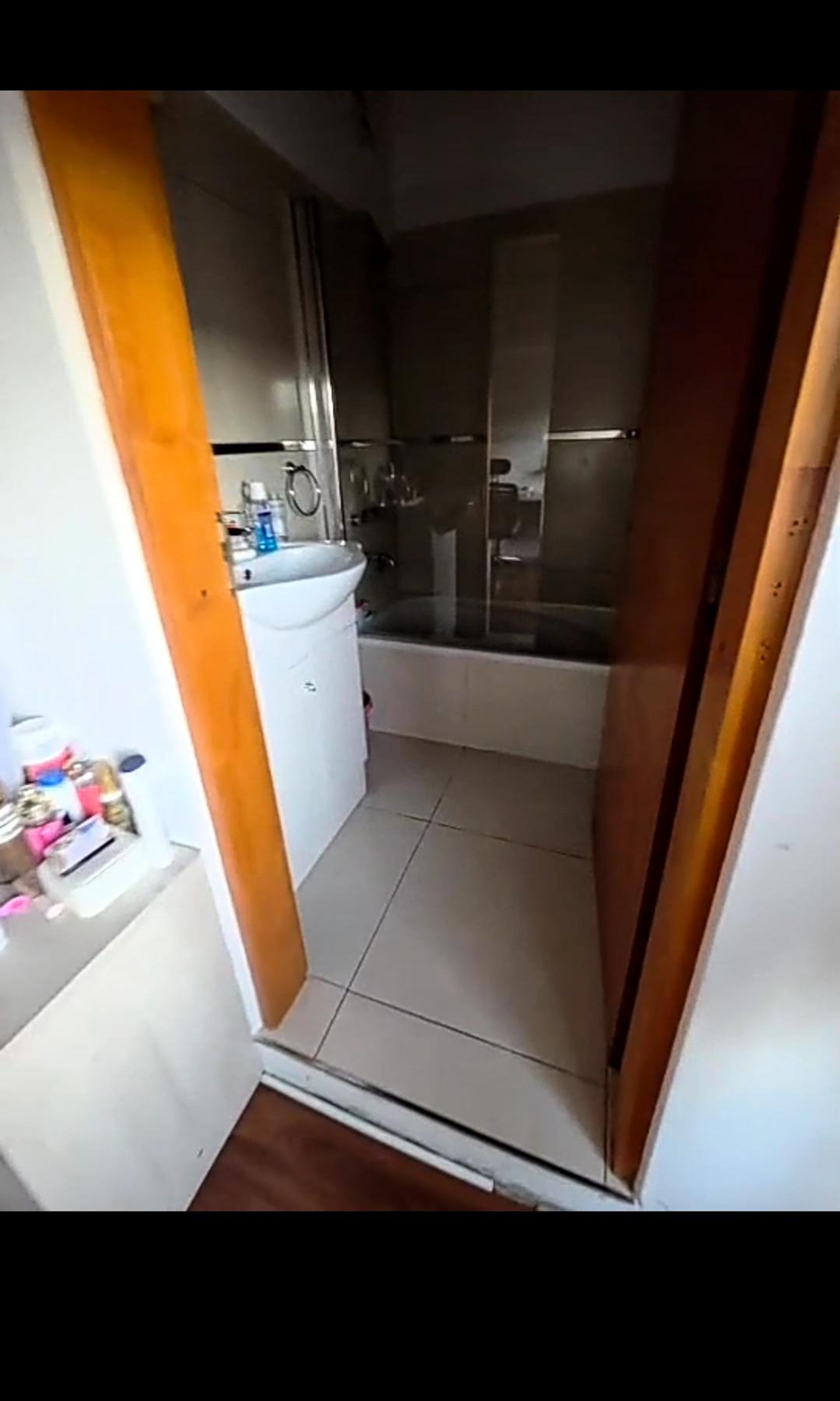Fotografía de Habitaciones y Baños correspondiente a Casa_duplex en Barrio Colon, La Calera.