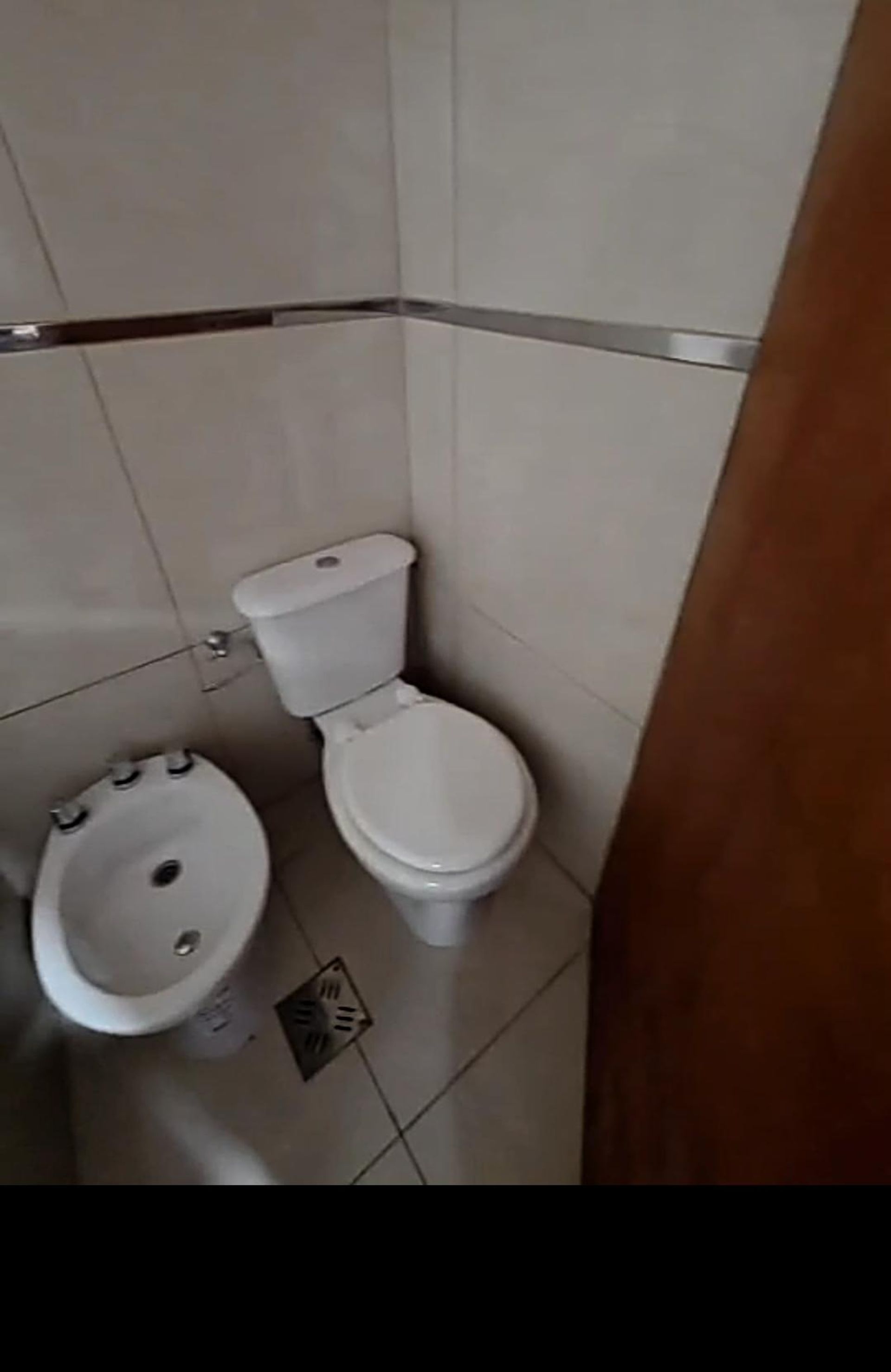 Fotografía de Habitaciones y Baños correspondiente a Casa_duplex en Barrio Colon, La Calera.