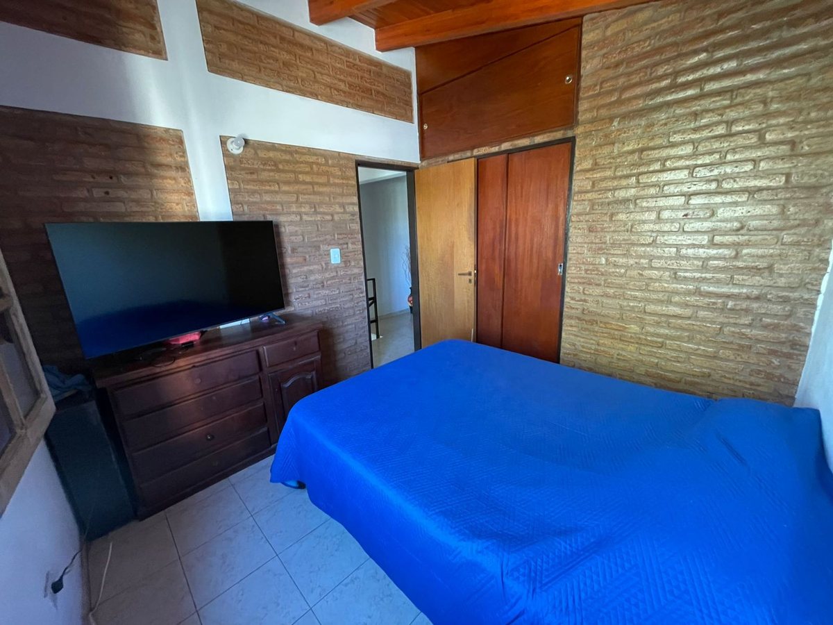 Fotografía de Habitaciones y Baños correspondiente a Casa_duplex en Barrio Villa Carlos Paz, Villa Carlos Paz.