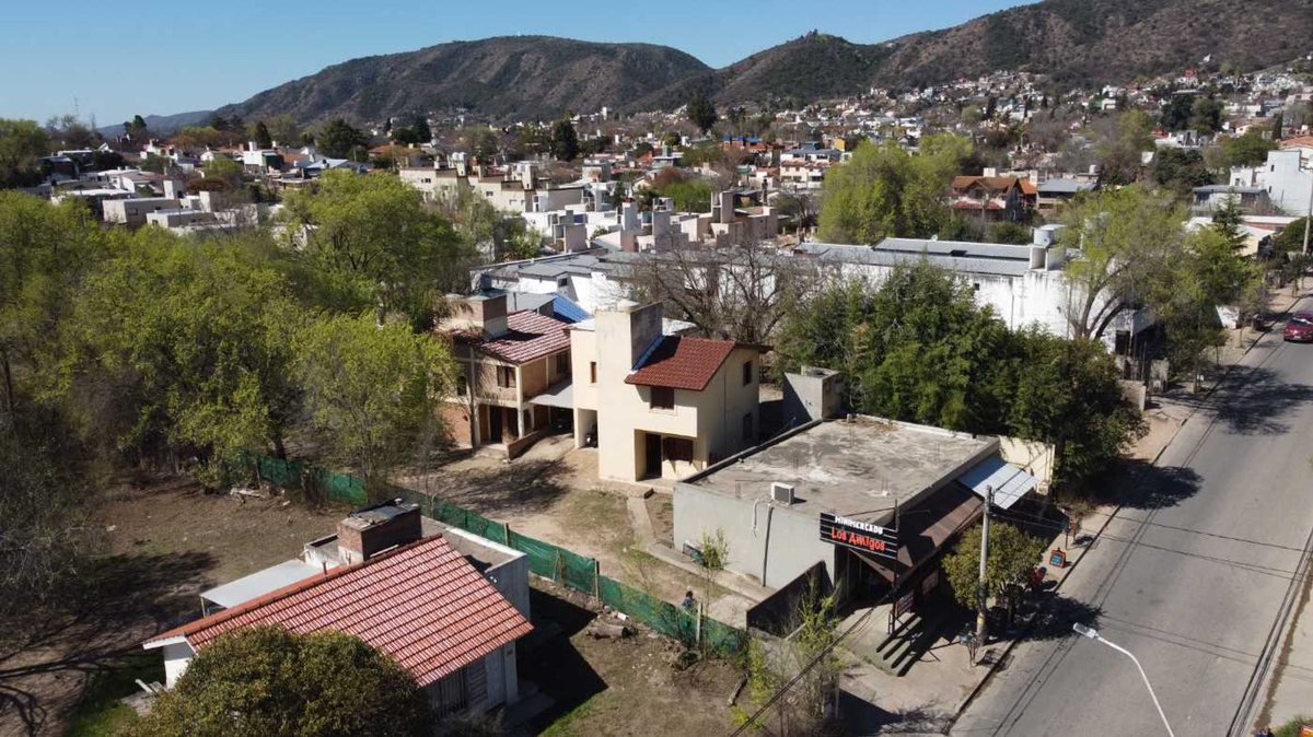 Fotografía de Patios y Exteriores correspondiente a Casa_duplex en Barrio Villa Carlos Paz, Villa Carlos Paz.