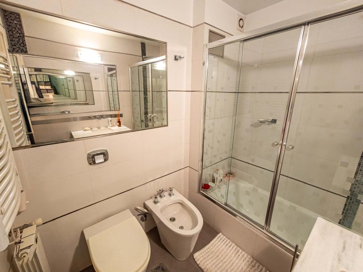 Fotografía de Habitaciones y Baños correspondiente a Departamento_estandar en Barrio Cordoba, Cerro de las Rosas.