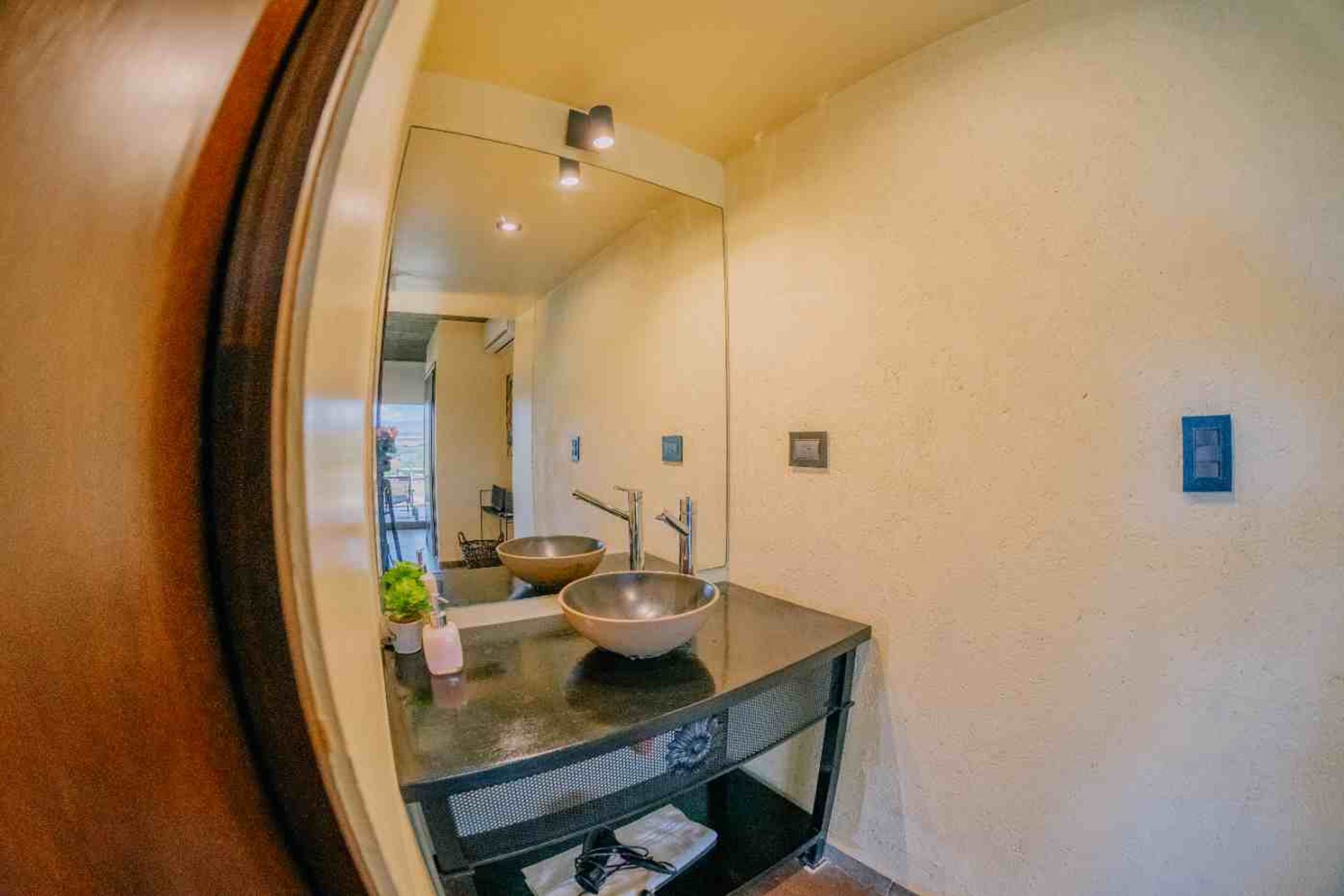 Fotografía de Habitaciones y Baños correspondiente a Fondo_de_comercio en Barrio Calamuchita, Los Molinos.