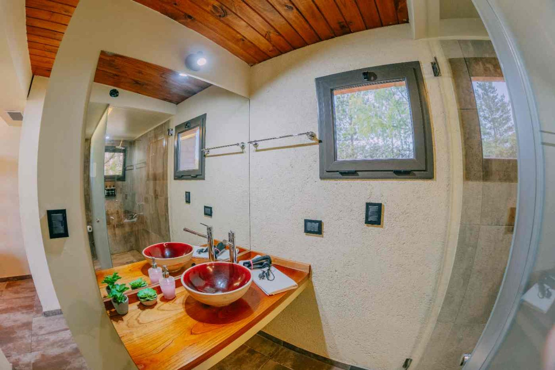 Fotografía de Habitaciones y Baños correspondiente a Fondo_de_comercio en Barrio Calamuchita, Los Molinos.