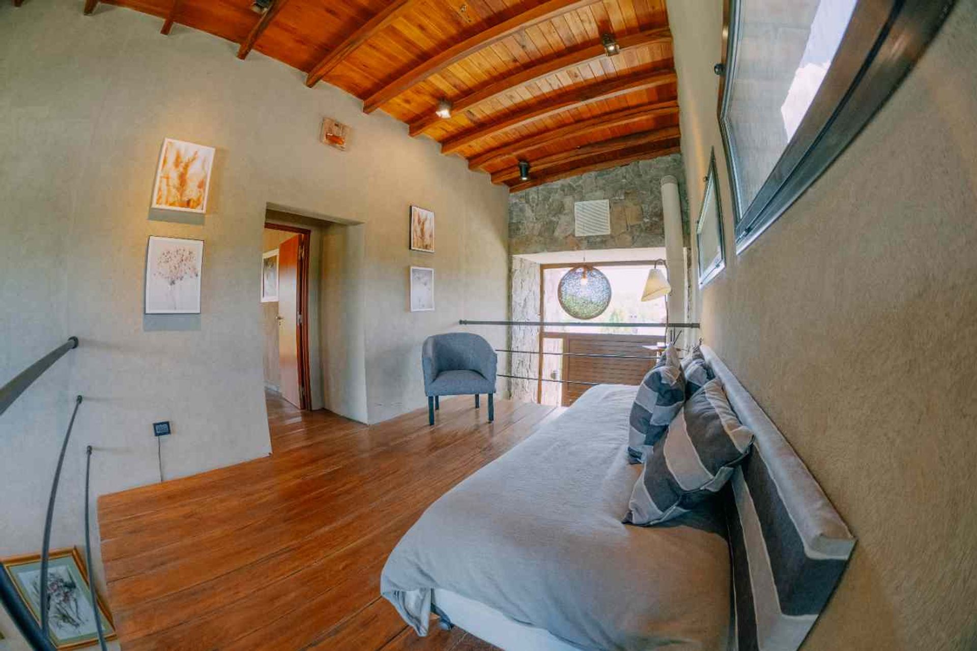 Fotografía de Habitaciones y Baños correspondiente a Fondo_de_comercio en Barrio Calamuchita, Los Molinos.