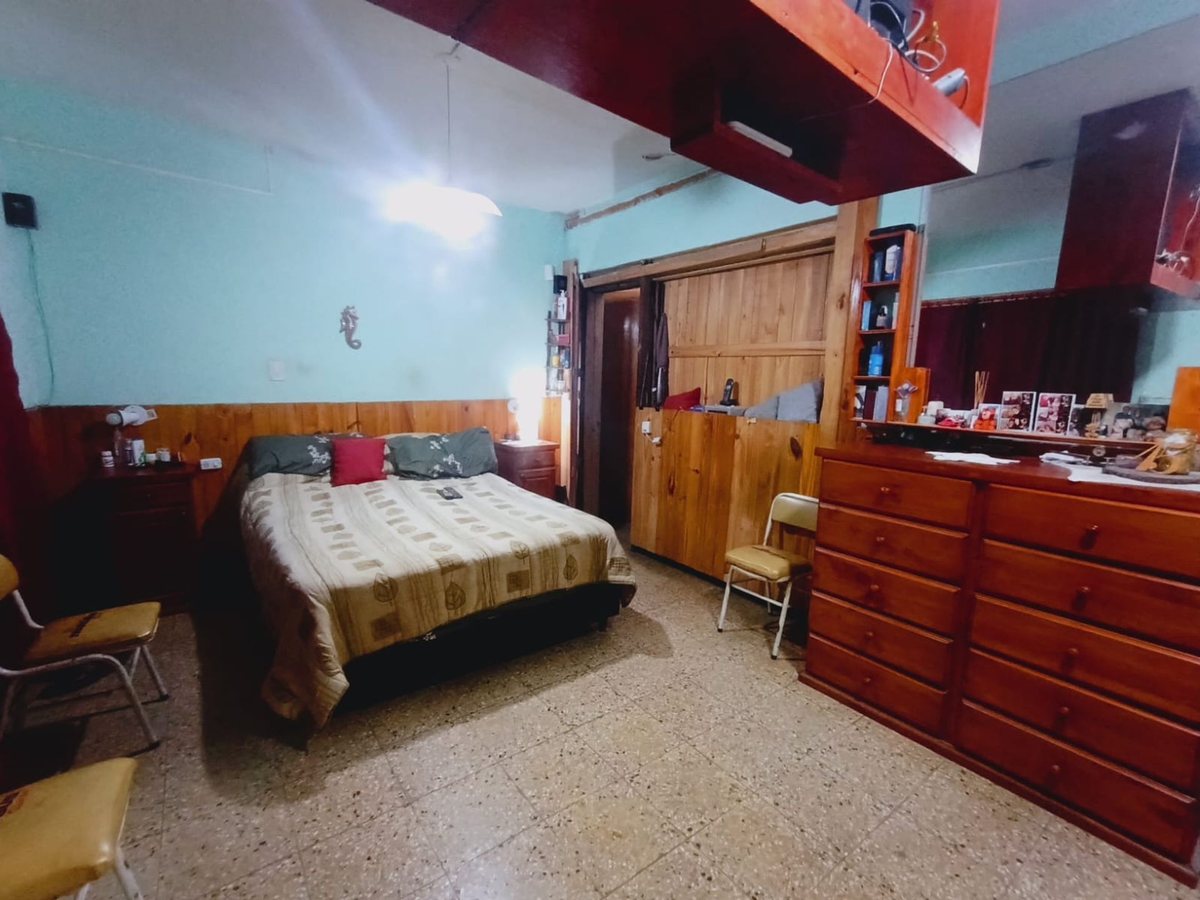 Fotografía de Habitaciones y Baños correspondiente a Galpon en Barrio Alta Córdoba, Córdoba Capital.
