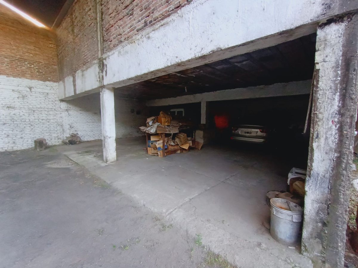 Fotografía de Cocheras correspondiente a Galpon en Barrio Alta Córdoba, Córdoba Capital.