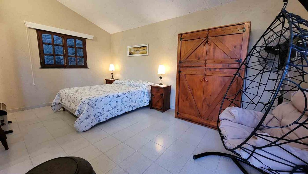 Fotografía de Habitaciones y Baños correspondiente a Hotel en Barrio Punilla, La Falda.