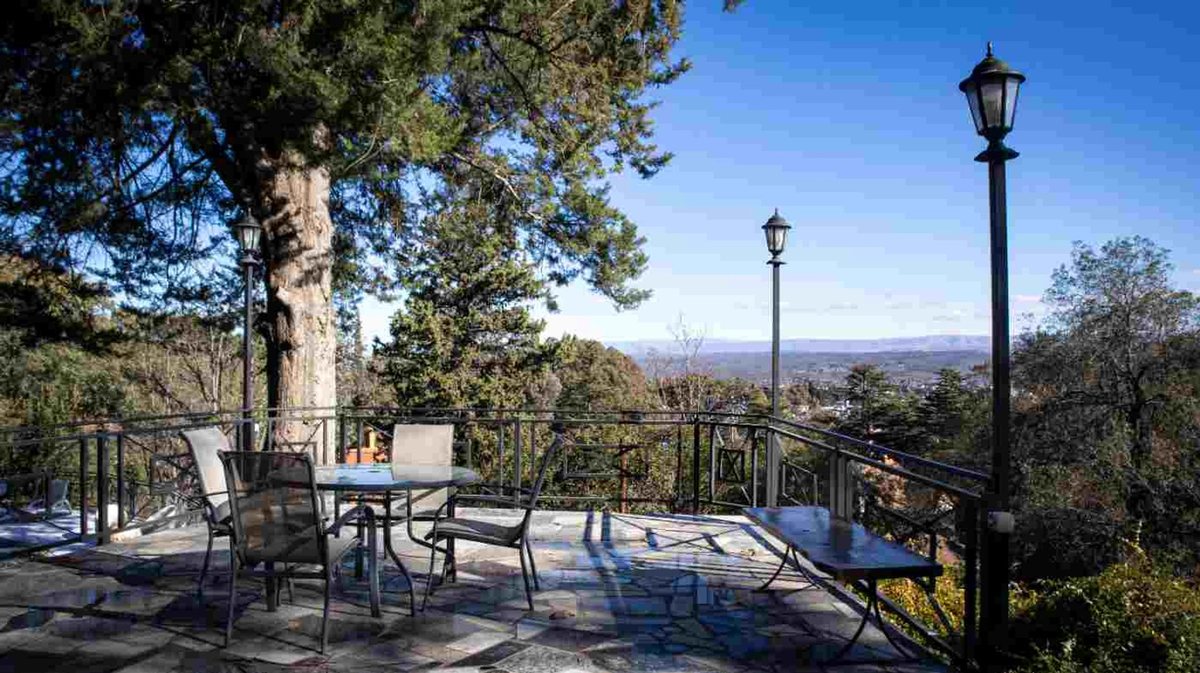 Fotografía de Patios y Exteriores correspondiente a Hotel en Barrio Punilla, La Falda.