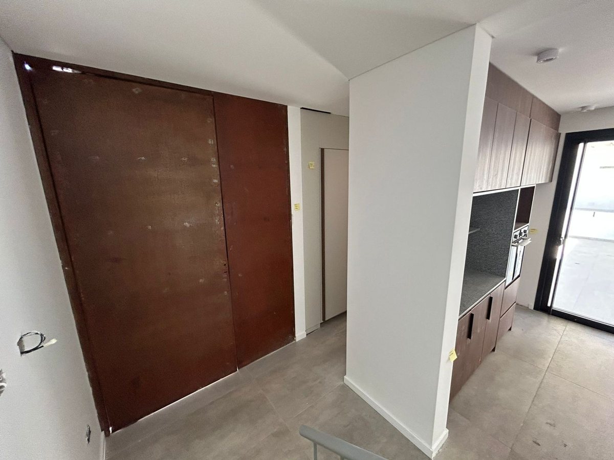 Fotografía de Habitaciones y Baños correspondiente a Ph en Barrio Cerro de las Rosas, Córdoba Capital.
