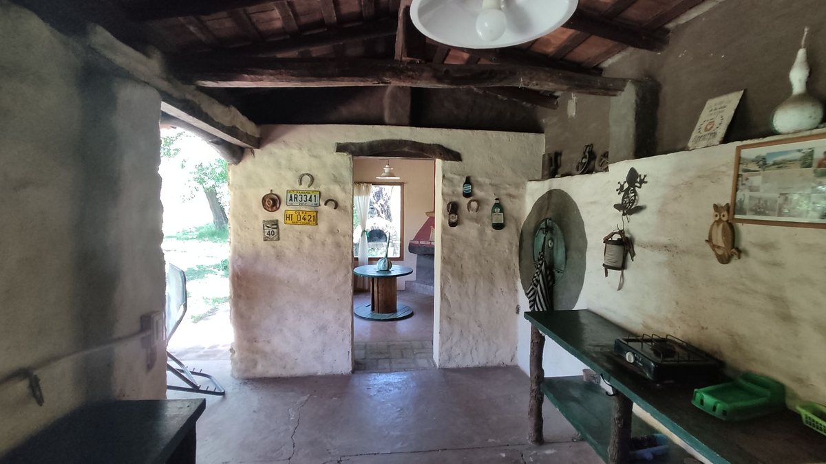Fotografía de Espacios Sociales correspondiente a Quinta en Barrio San Javier, La Poblacion.