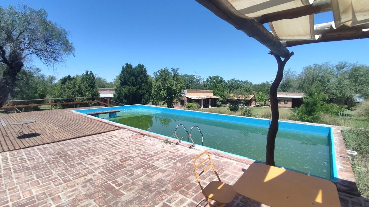 Fotografía de Patios y Exteriores correspondiente a Quinta en Barrio San Javier, La Poblacion.