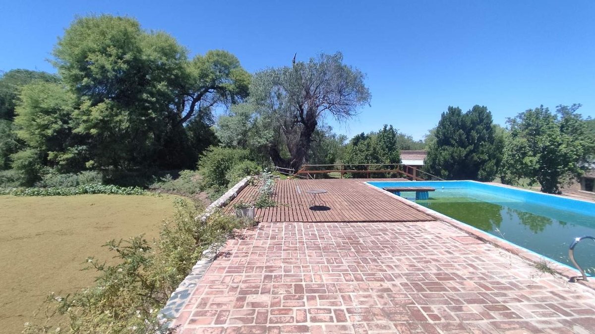 Fotografía de Patios y Exteriores correspondiente a Quinta en Barrio San Javier, La Poblacion.
