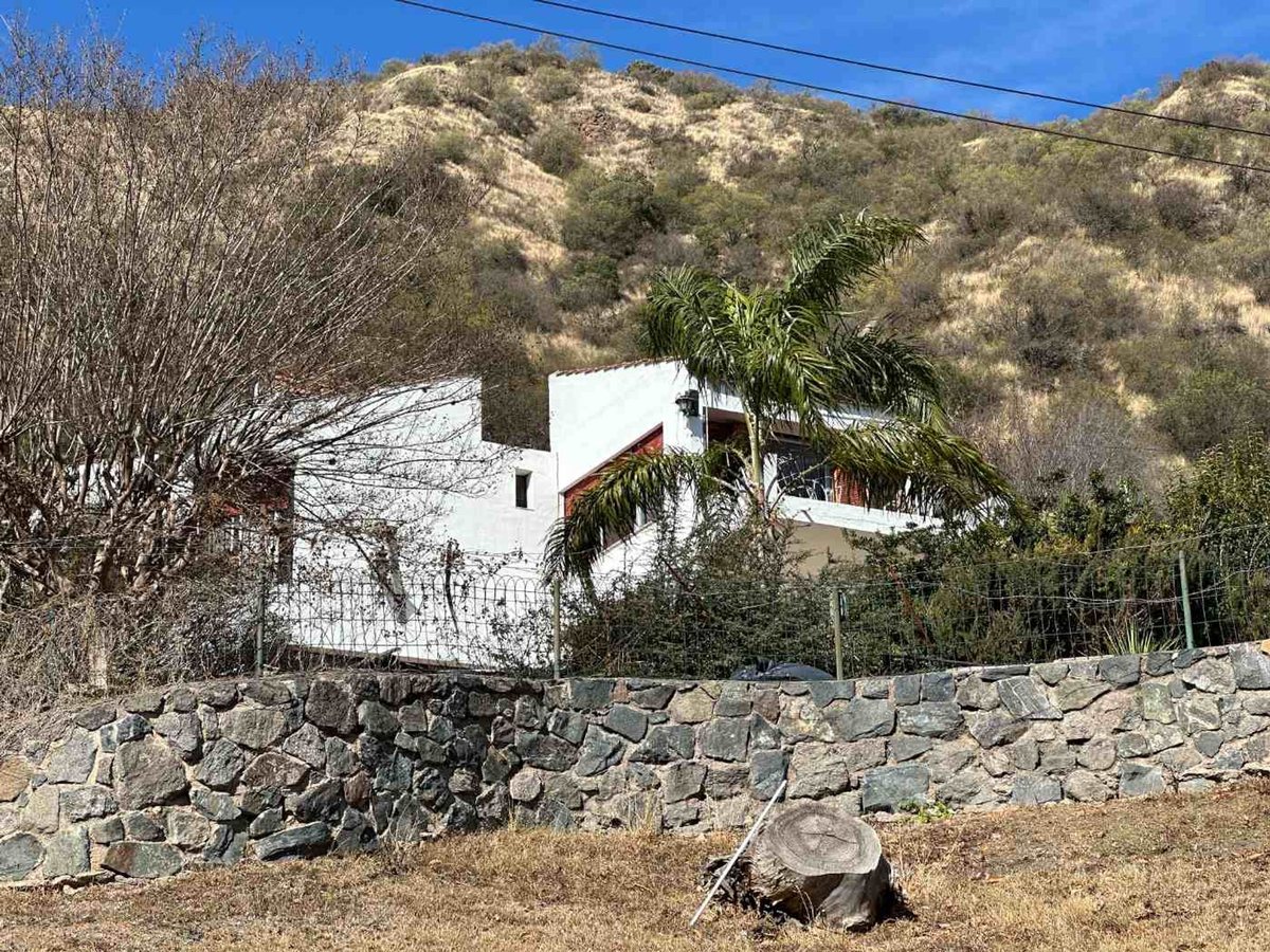 Fotografía de Frentes y Fachadas correspondiente a Terrenos_y_lotes en Barrio Villa Carlos Paz, Villa Carlos Paz.
