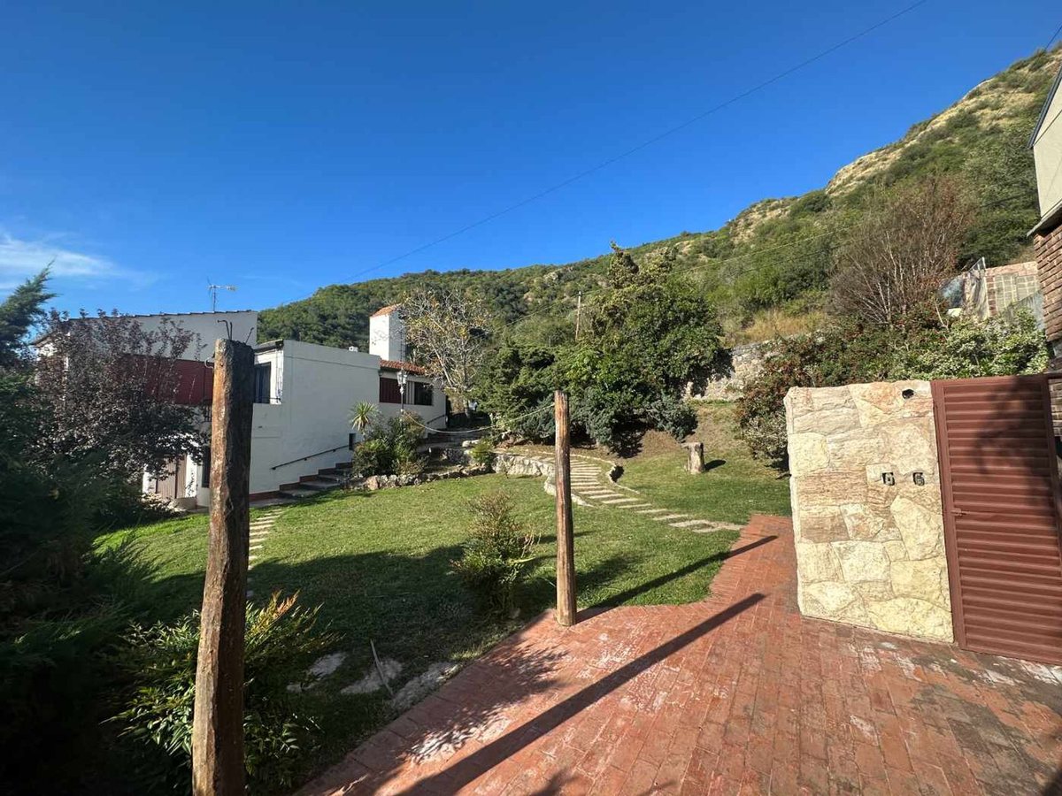Fotografía de Patios y Exteriores correspondiente a Terrenos_y_lotes en Barrio Villa Carlos Paz, Villa Carlos Paz.