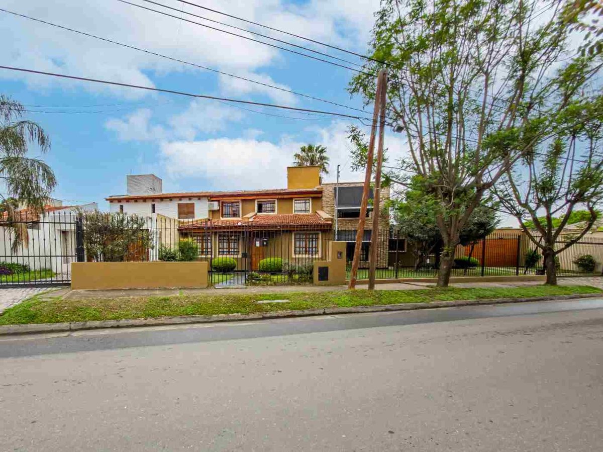 Miniatura 74 — Venta Casa Ramón y Cajal 5800 Villa Belgrano Córdoba
