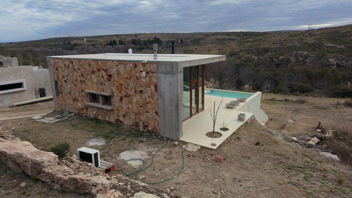 Vista principal de Casa en Barrio Capuchina S/n Mza 38 Lote 33 los Quimbaletes - Villa Girdino 0