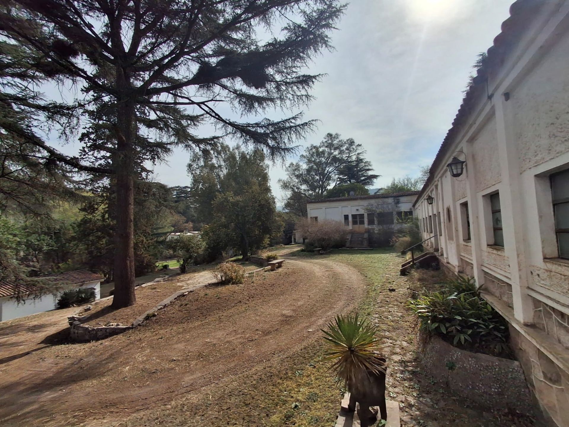 Miniatura 6 — Venta Predio Ex Hotel Río Ceballos