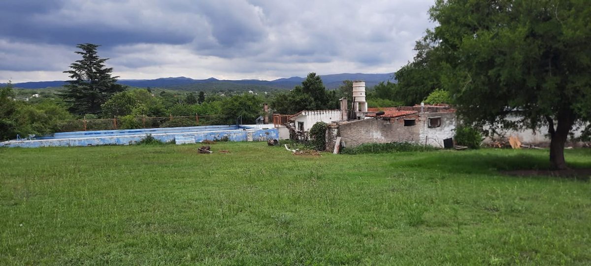 Miniatura 5 — Venta Casona a Reciclar La Granja