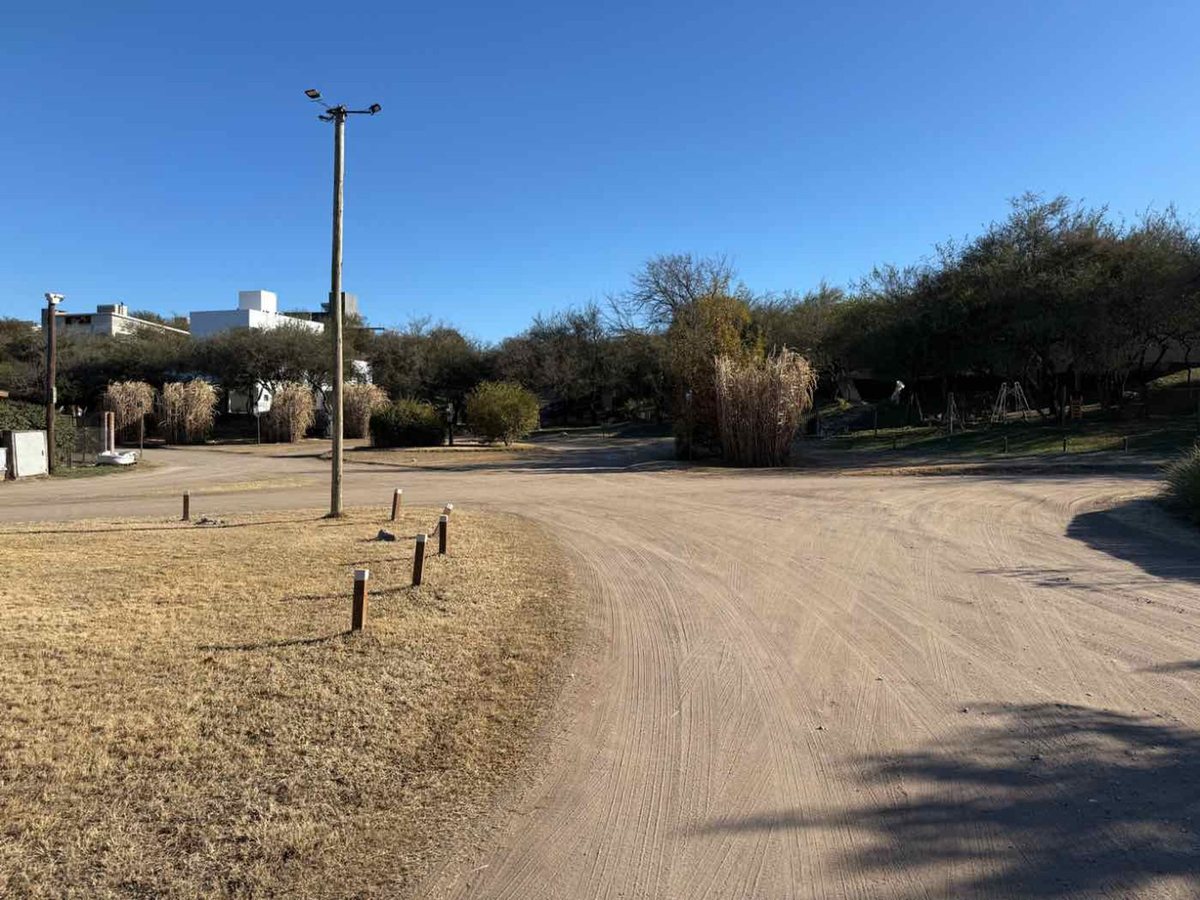 Miniatura 3 — Venta Terreno / Lote Calle Pública 100 Mendiolaza