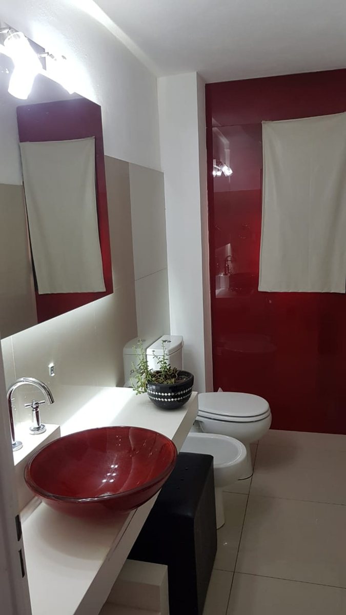 Miniatura 18 — Venta Casa con Pileta y Quincho Calle Vicente López y Planes 100 Rio Ceballos