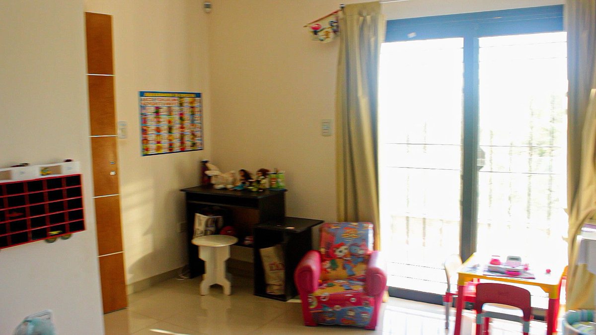 Miniatura 29 — Venta Casa con Pileta y Quincho Calle Vicente López y Planes 100 Rio Ceballos
