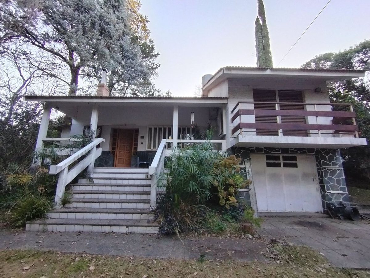 Miniatura 2 — Venta Casa Calle Urquiza 100 Rio Ceballos